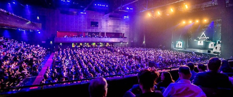 event-image