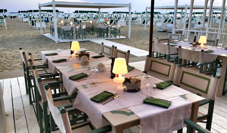 event-image